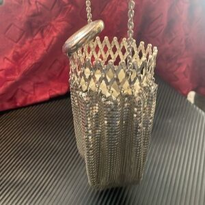 antique, whiting and davis gated purse in silver